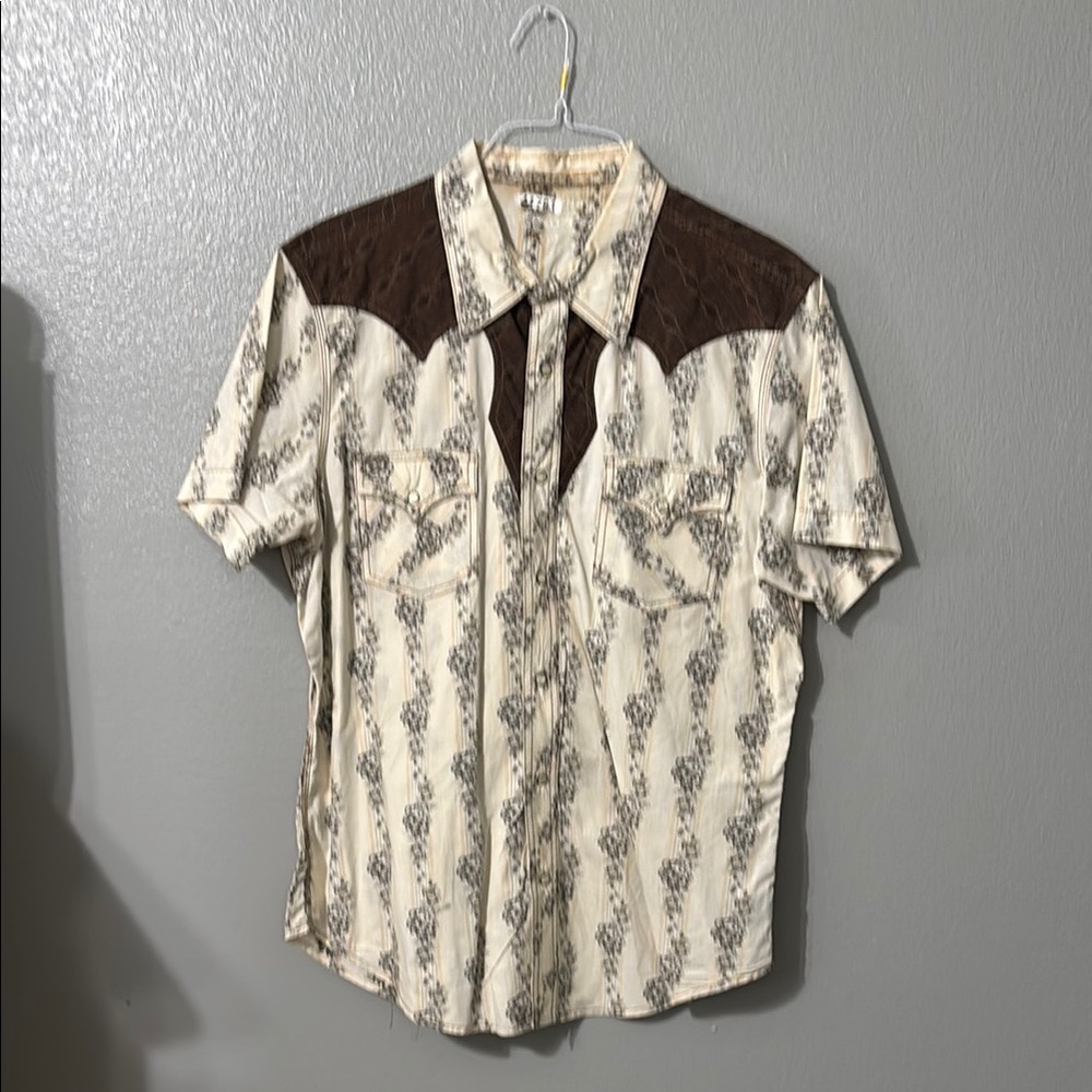 Men's Western Style Shirt - arizona jean company- vintage- only ever dry cleaned